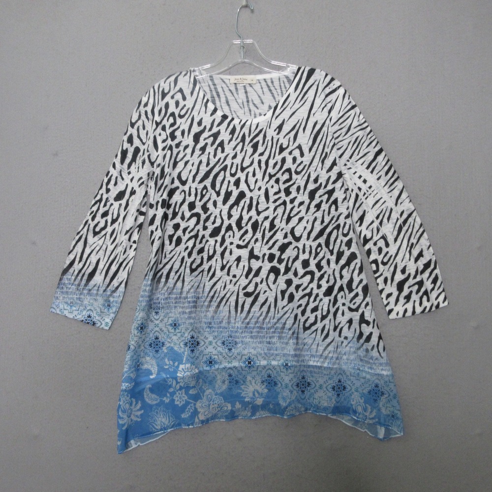 Jess & Jane Top Tunic‎ Zebra Print Flowy Mixed Media Boho Artsy Lightweight Boho